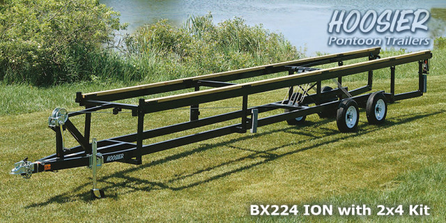 Centerlift Pontoon Trailer – Hoosier BX Tandem Axle- 20′ to 27′