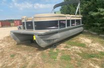 2011 20″ Harris Pontoon 25 hp Mercury